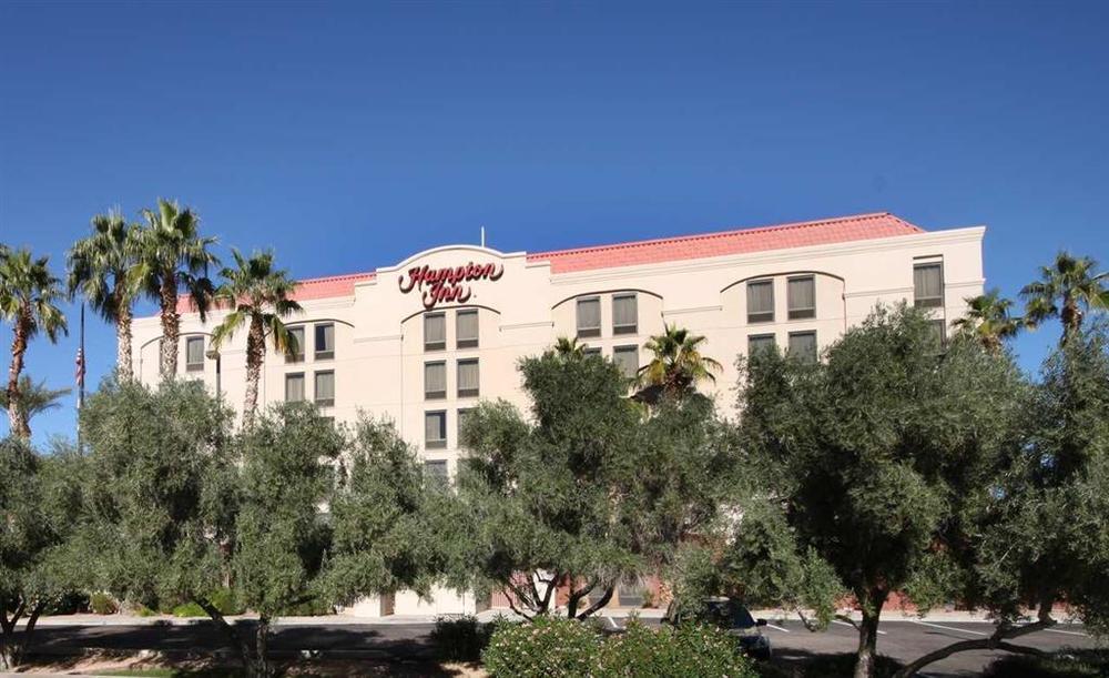 Hampton Inn Phoenix-Chandler Exterior photo