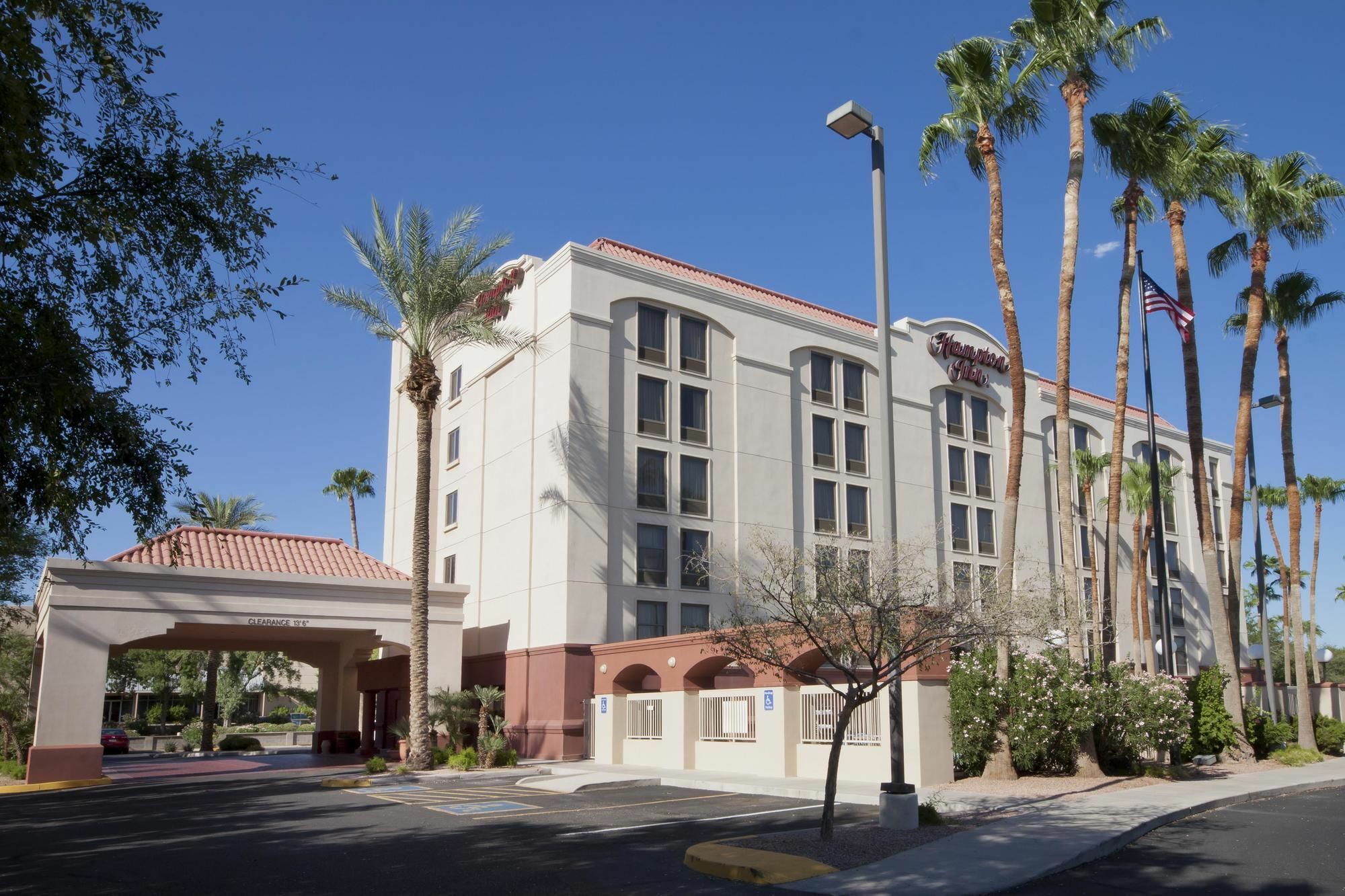 Hampton Inn Phoenix-Chandler Exterior photo